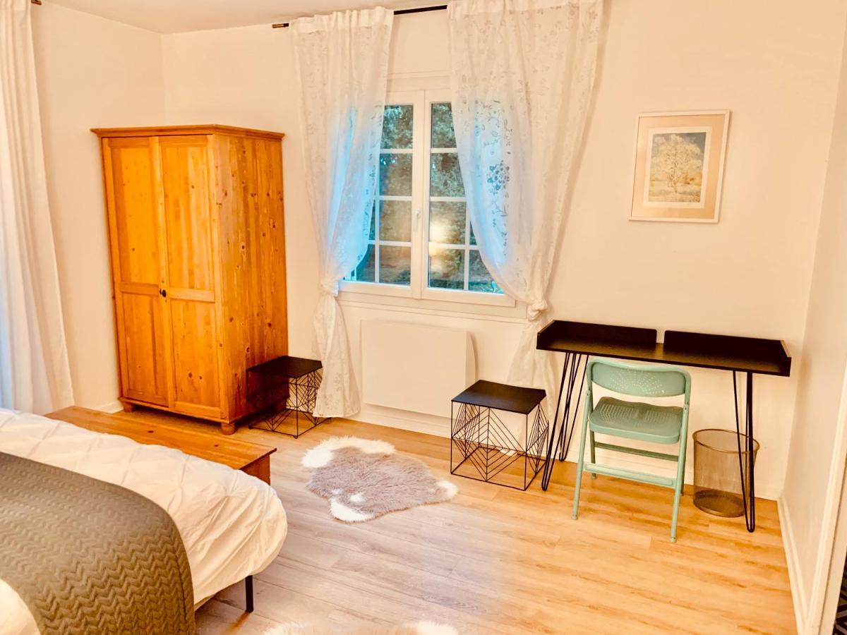 Parc De Buc Bed & Breakfast Buc  Eksteriør bilde
